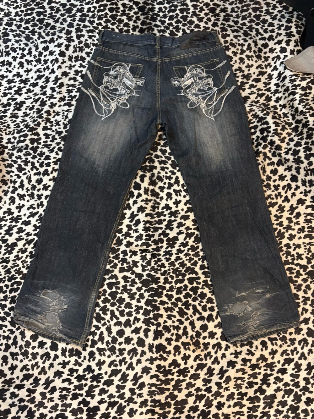 Dark Wash Embroidered Back Pocket Jeans - Distressed Detail